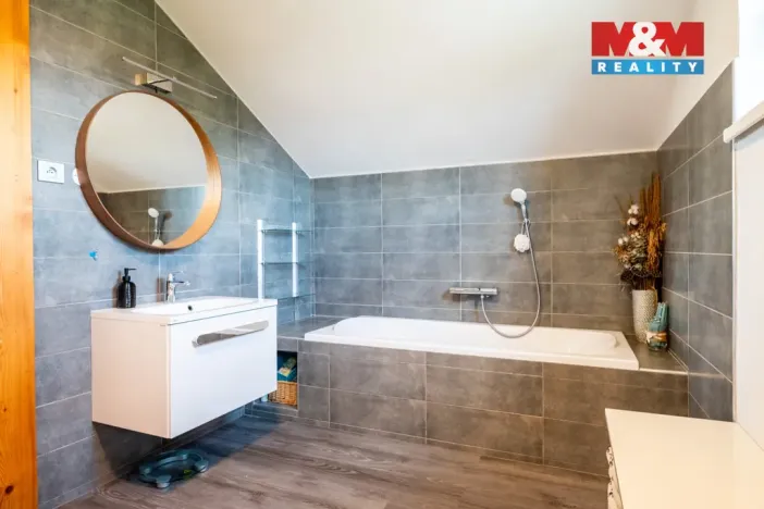 Prodej rodinného domu, Volary, Budějovická, 240 m2