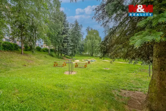 Prodej bytu 3+1, Sokolov, Slavíčkova, 66 m2