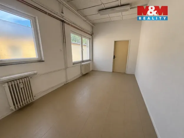 Pronájem obchodního prostoru, Karviná, U Bažantnice, 189 m2