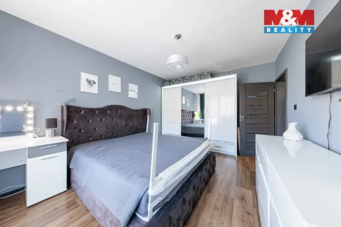 Prodej bytu 3+1, Horní Slavkov, Dlouhá, 76 m2