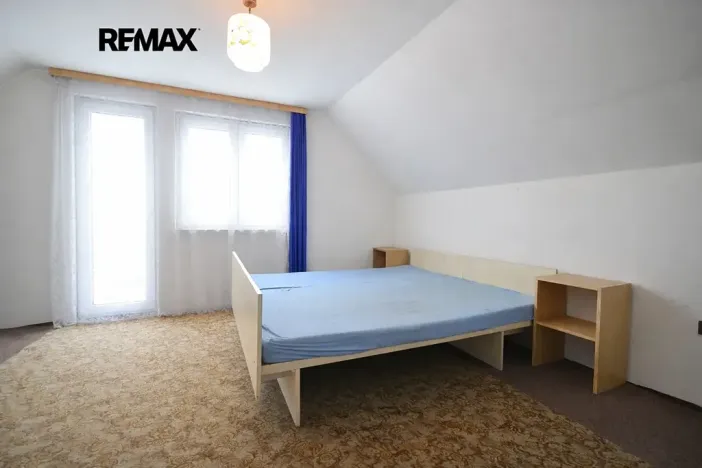 Prodej rodinného domu, Dobrovíz, K Letišti, 120 m2