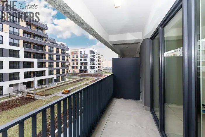 Pronájem bytu 1+kk, Praha - Hloubětín, Poděbradská, 33 m2