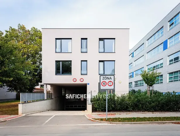 Prodej bytu 1+kk, Praha - Strašnice, Třebohostická, 49 m2