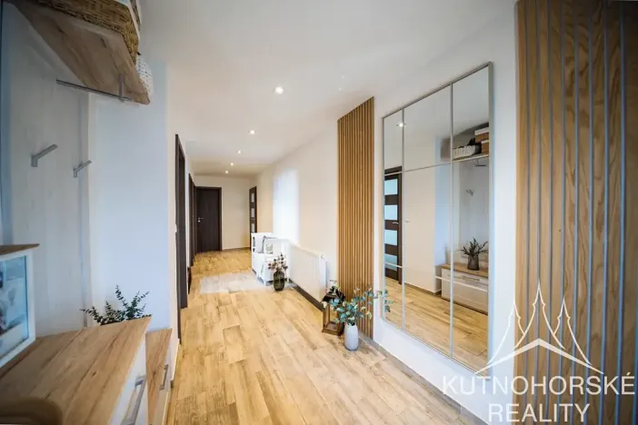 Prodej rodinného domu, Církvice, 154 m2