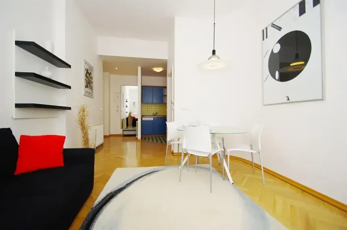 Pronájem bytu 2+kk, Praha - Vinohrady, Polská, 50 m2