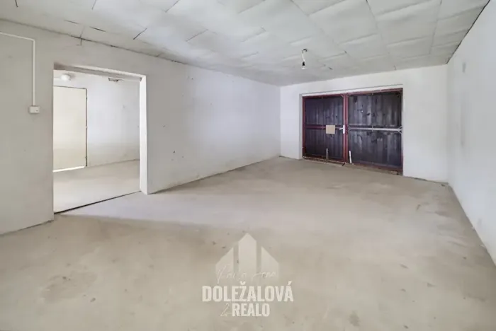 Prodej garáže, Batelov, 48 m2