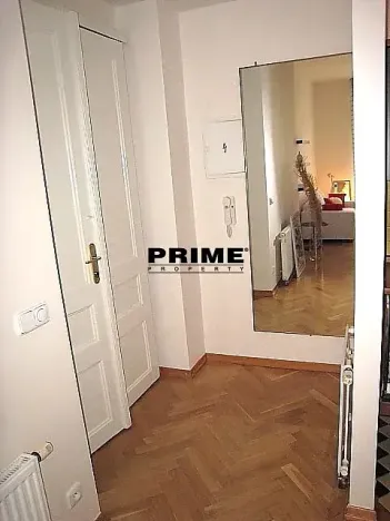 Pronájem bytu 2+kk, Praha - Vinohrady, Polská, 50 m2