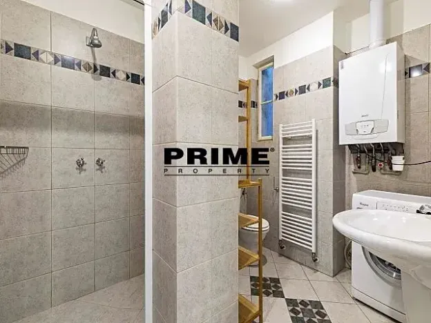 Pronájem bytu 2+kk, Praha - Vinohrady, Polská, 50 m2