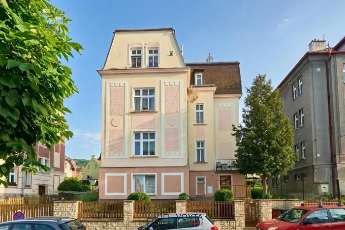 Prodej bytu 2+1, Karlovy Vary, Anglická, 48 m2