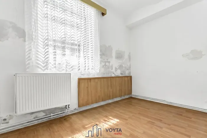 Prodej bytu 2+1, Karlovy Vary, Anglická, 48 m2
