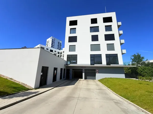 Pronájem bytu 2+kk, Brno, třída Generála Píky, 56 m2
