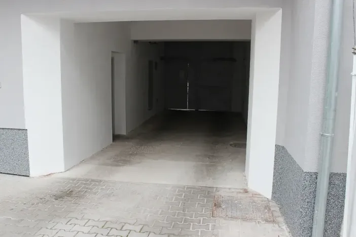 Pronájem skladu, Praha - Žižkov, Husitská, 35 m2