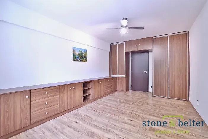 Prodej bytu 4+kk, Kladno, Vrchlického, 75 m2