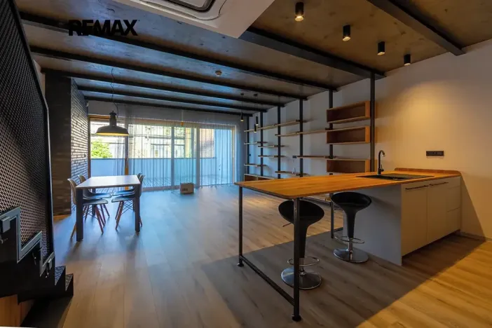 Prodej bytu 4+kk, Praha - Vysočany, Moravcových, 112 m2