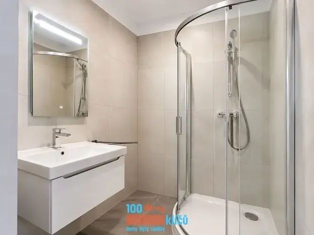 Pronájem bytu 2+kk, Štěchovice, Vltavská, 56 m2