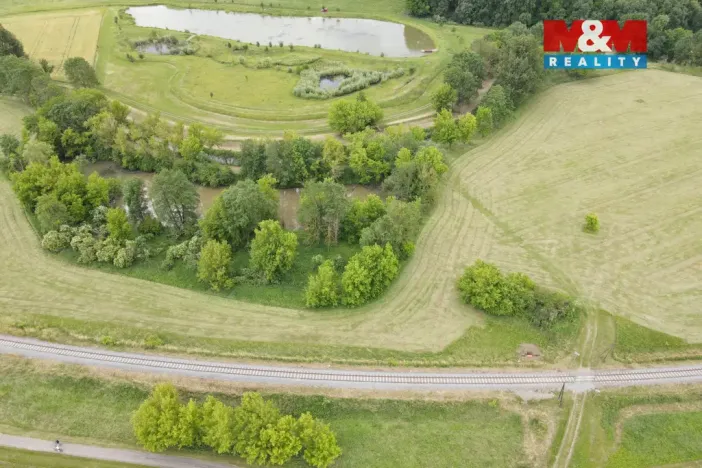 Prodej pole, Uherský Brod, 572 m2
