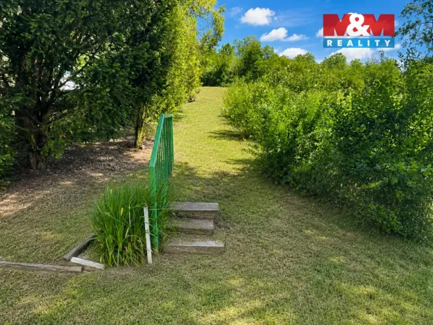 Prodej zahrady, Postoloprty - Mradice, 394 m2