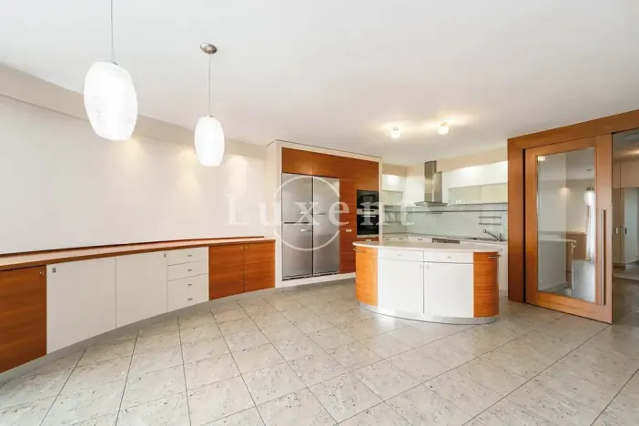 Pronájem bytu 4+1, Praha - Břevnov, Slavníkova, 294 m2