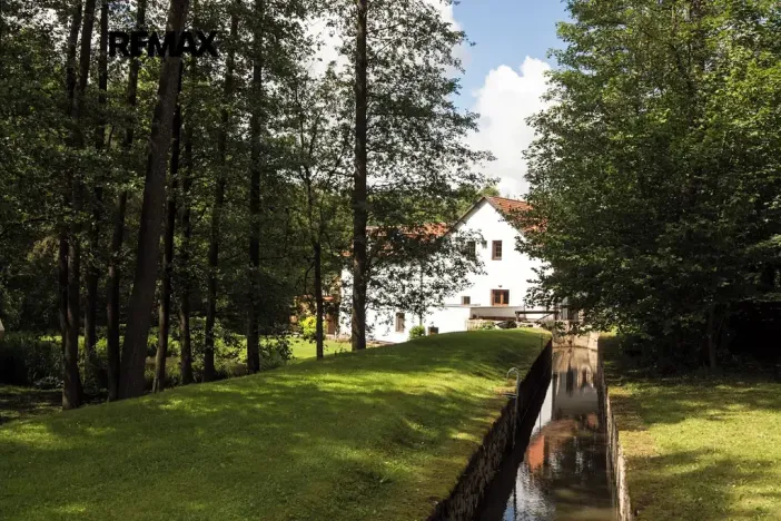 Prodej zemědělské usedlosti, Strmilov, Samota, 550 m2