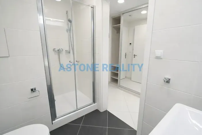 Pronájem bytu 1+kk, Praha - Třebonice, Do zahrádek I, 38 m2