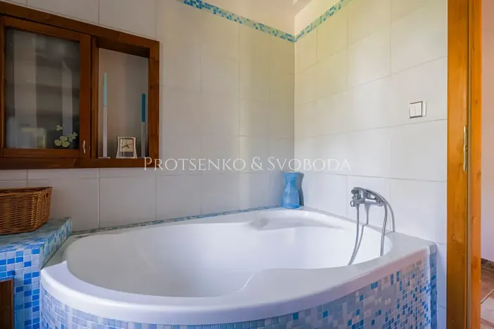 Prodej rodinného domu, Heřmaň, 298 m2