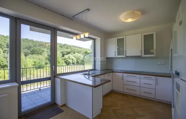 Pronájem vily, Praha - Nebušice, 230 m2