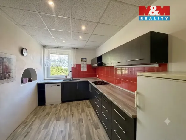 Prodej rodinného domu, Jirkov - Červený Hrádek, 306 m2