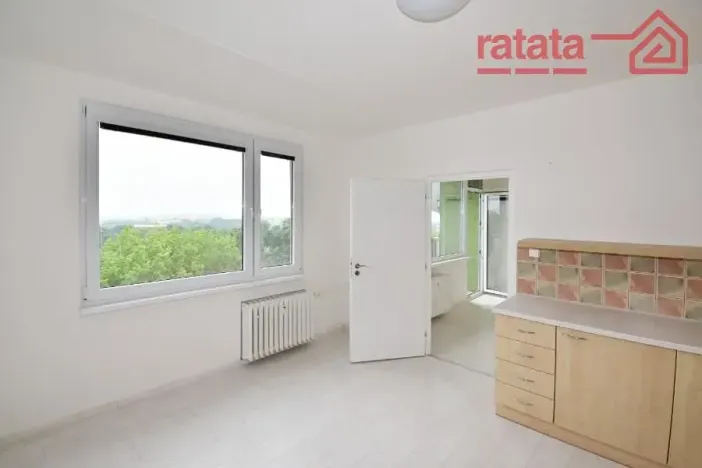 Pronájem bytu 1+1, Chomutov, Stavbařská, 33 m2