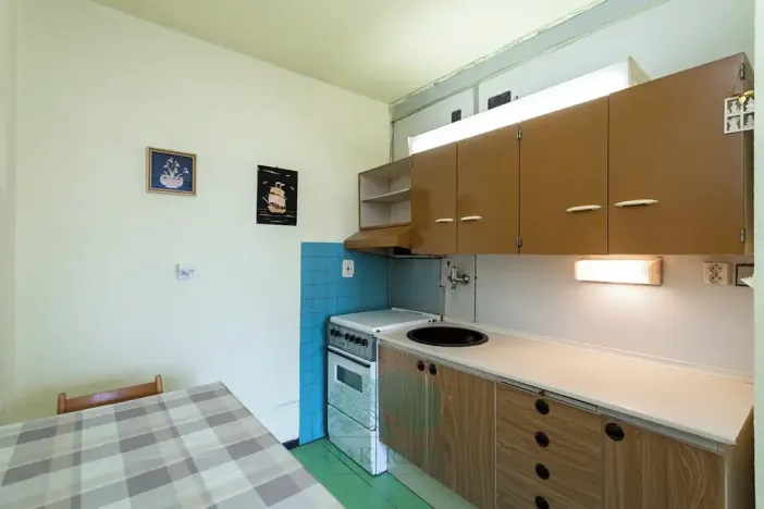 Prodej bytu 2+kk, Praha - Uhříněves, Přátelství, 38 m2