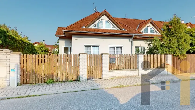 Pronájem rodinného domu, Hostivice, Olivová, 160 m2
