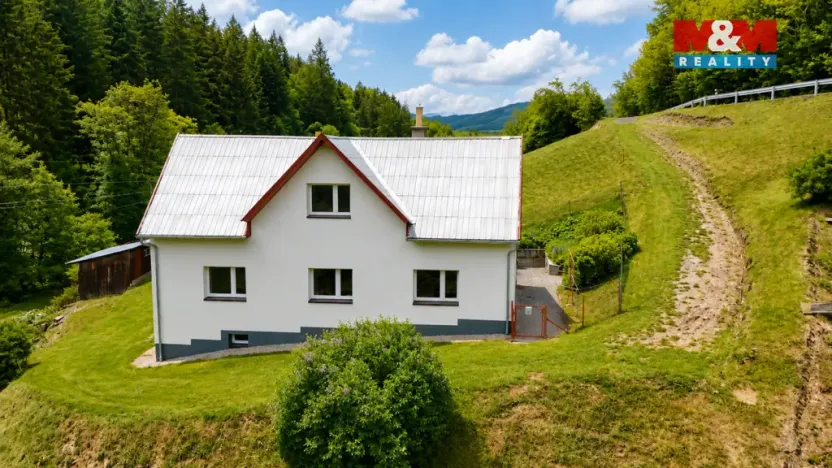 Prodej rodinného domu, Hutisko-Solanec - Solanec pod Soláněm, 180 m2