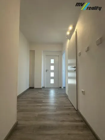 Pronájem bytu 3+1, Poděbrady, Čihákova, 57 m2
