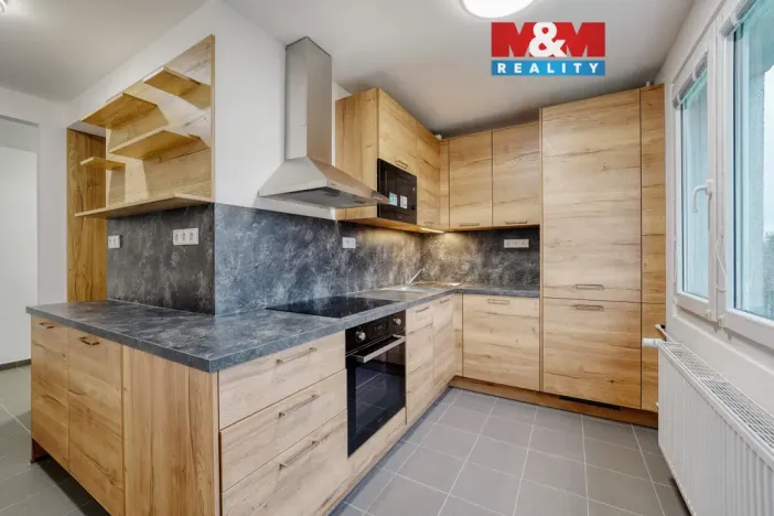 Pronájem bytu 3+1, Plzeň - Doubravka, Smrková, 70 m2