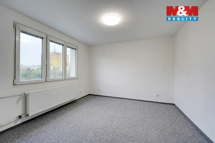 Pronájem bytu 3+1, Plzeň - Doubravka, Smrková, 70 m2