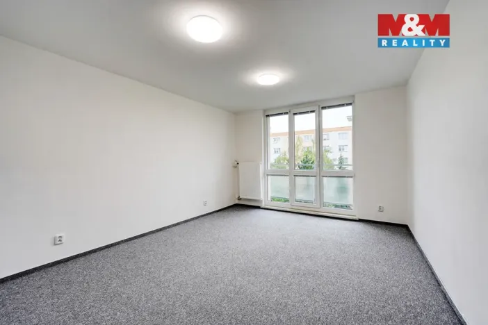 Pronájem bytu 3+1, Plzeň - Doubravka, Smrková, 70 m2