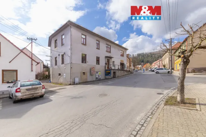 Prodej rodinného domu, Nedvědice, 411 m2