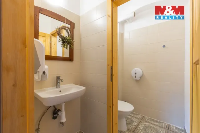 Prodej rodinného domu, Nedvědice, 411 m2