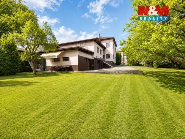 Prodej rodinného domu, Velká Polom, 420 m2