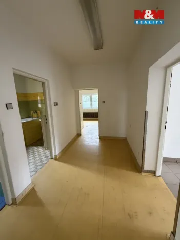 Prodej rodinného domu, Velká Polom, 420 m2
