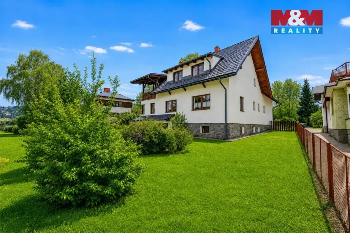 Prodej rodinného domu, Deštné v Orlických horách, 400 m2