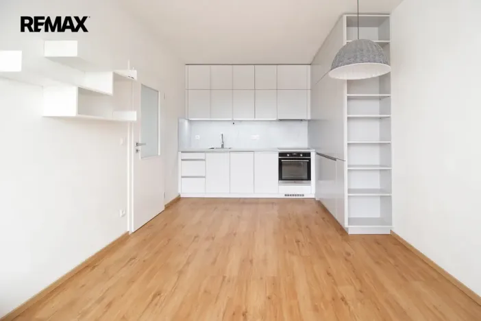 Pronájem bytu 2+kk, Pardubice - Pardubičky, Východní, 40 m2