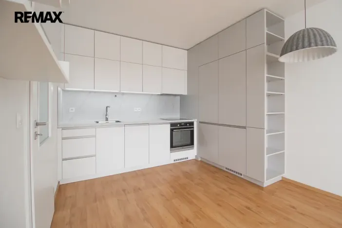 Pronájem bytu 2+kk, Pardubice - Pardubičky, Východní, 40 m2