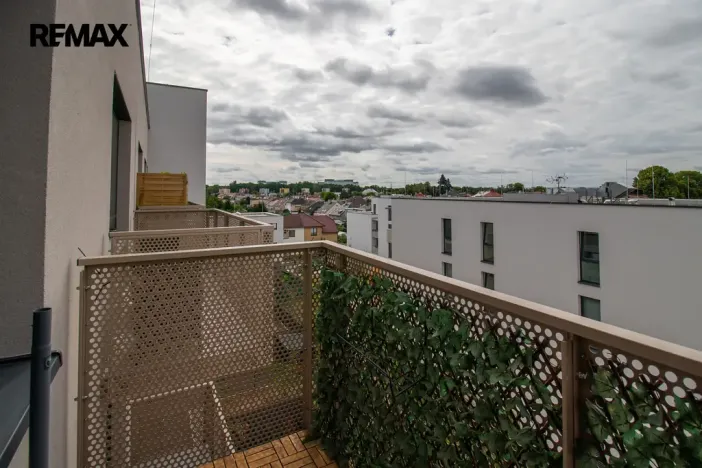 Pronájem bytu 2+kk, Pardubice - Pardubičky, Východní, 40 m2