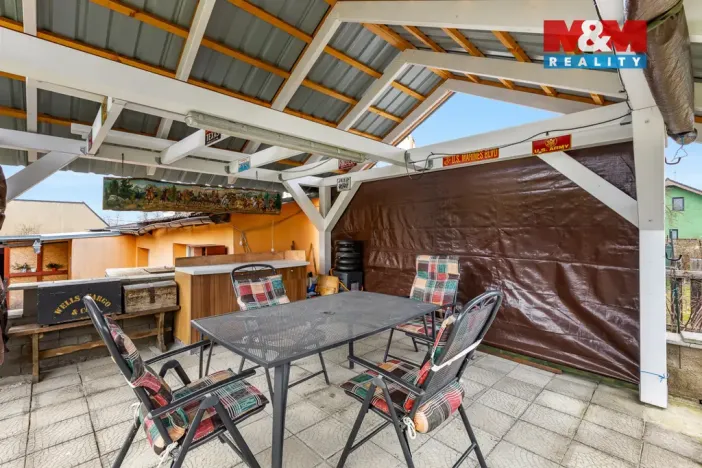 Prodej rodinného domu, Doksy, Školní, 170 m2
