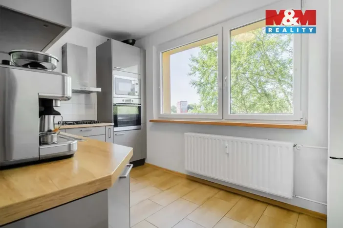 Prodej bytu 3+1, Česká Lípa, Zhořelecká, 70 m2