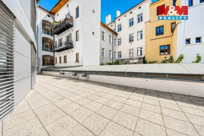 Pronájem kanceláře, Olomouc, Horní náměstí, 97 m2