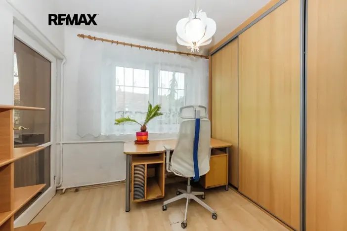 Prodej rodinného domu, Praha - Lipence, V roklích, 160 m2