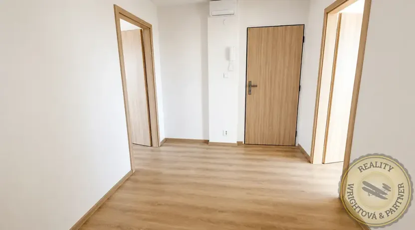 Pronájem bytu 3+1, Praha - Nusle, Pujmanové, 68 m2