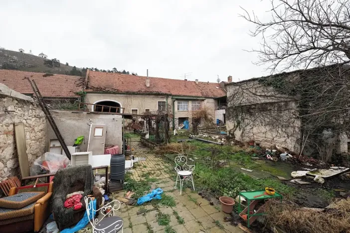 Prodej obchodního prostoru, Mikulov, Koněvova, 80 m2