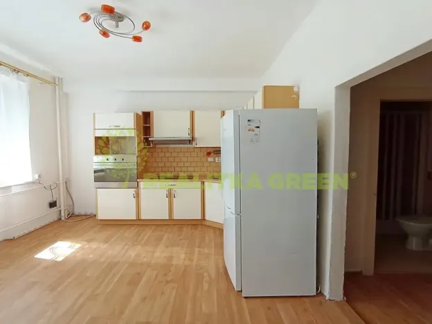 Pronájem bytu 2+1, Sezimovo Ústí, 9. května, 52 m2